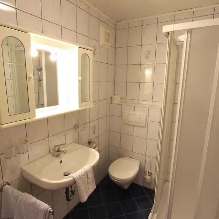 Holiday home Gorgeous In Gro Arl With View *