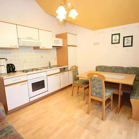Holiday home Gorgeous In Gro Arl With View